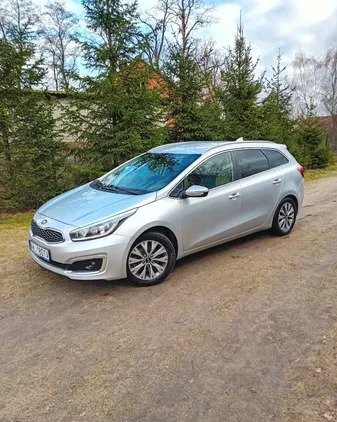 Kia Ceed cena 33900 przebieg: 242200, rok produkcji 2017 z Ziębice